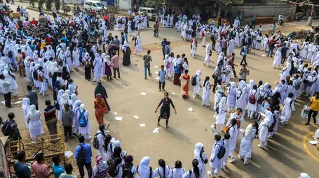 আন্দোলন