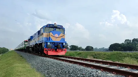 ট্রেন