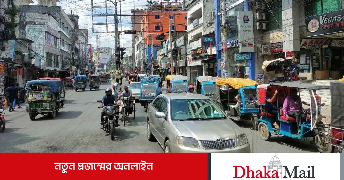 কারফিউ শিথিলতায় স্বাভাবিক রংপুরের জনজীবন