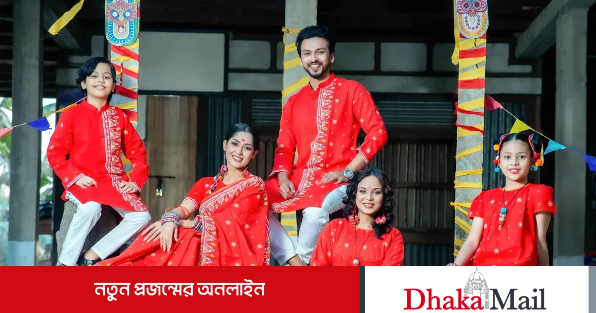 বৈশাখের উৎসবে রঙ বাংলাদেশের পোশাক