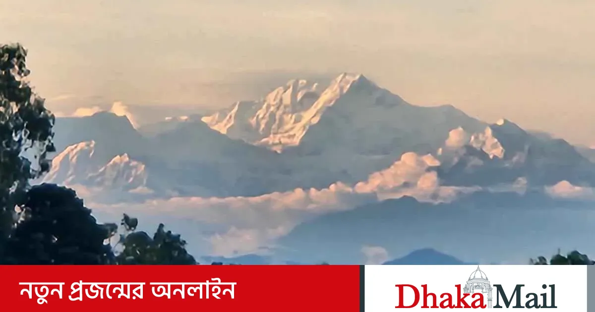 Baloda romantik porno Yalangoch modellar foto arxivi